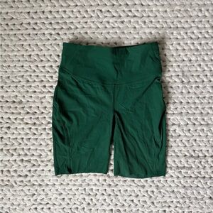 Green Lululemon High-Waisted Biker Shorts